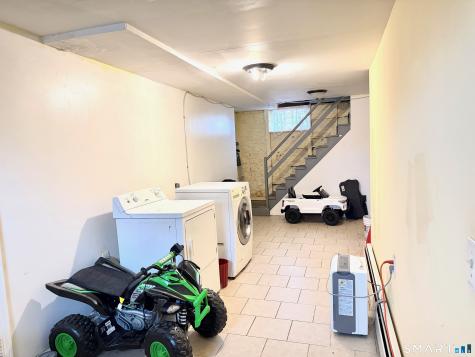 24 Byron Avenue Ansonia CT 06401