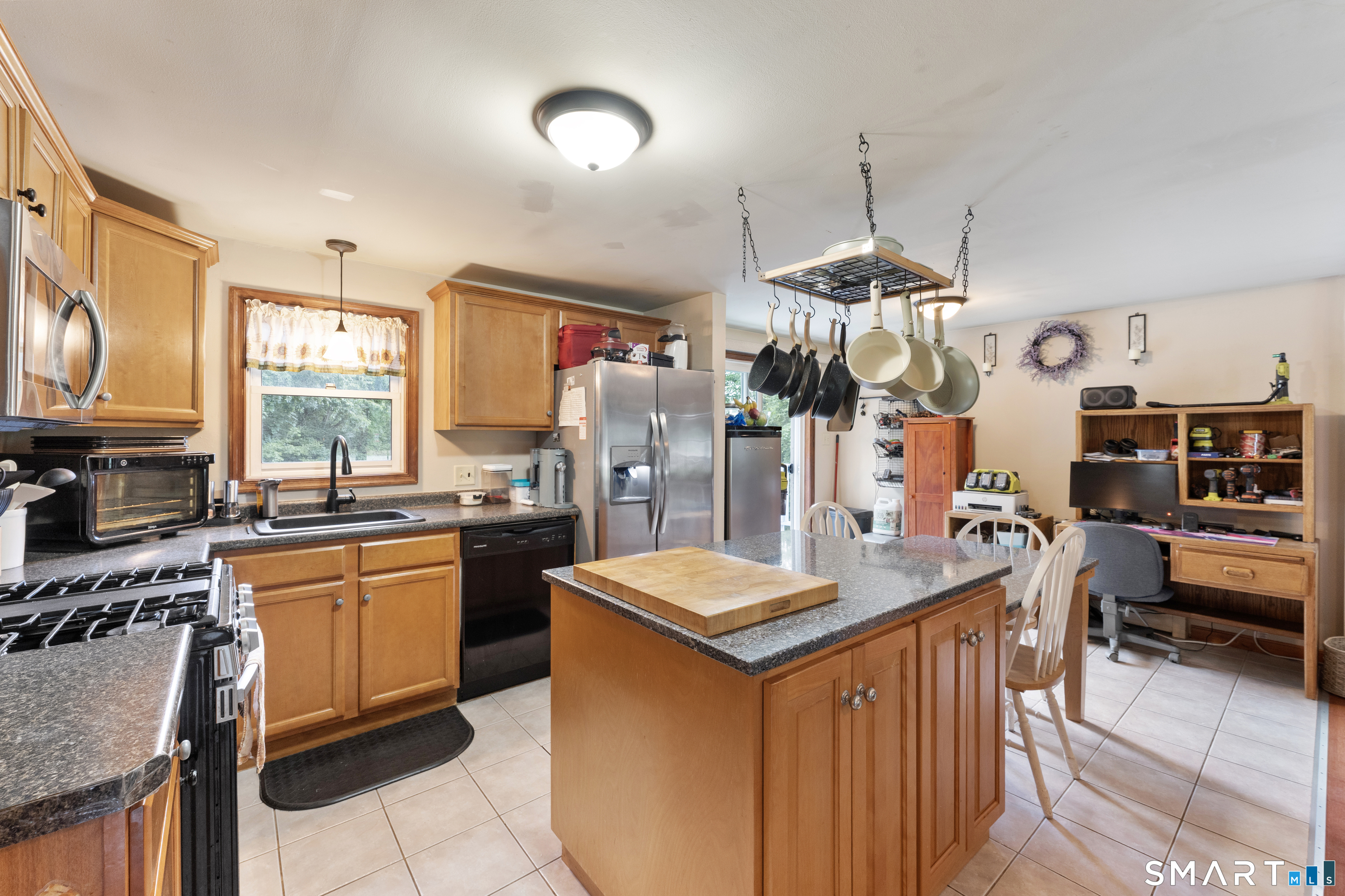 164 Tripp Hollow Road Brooklyn CT 06234