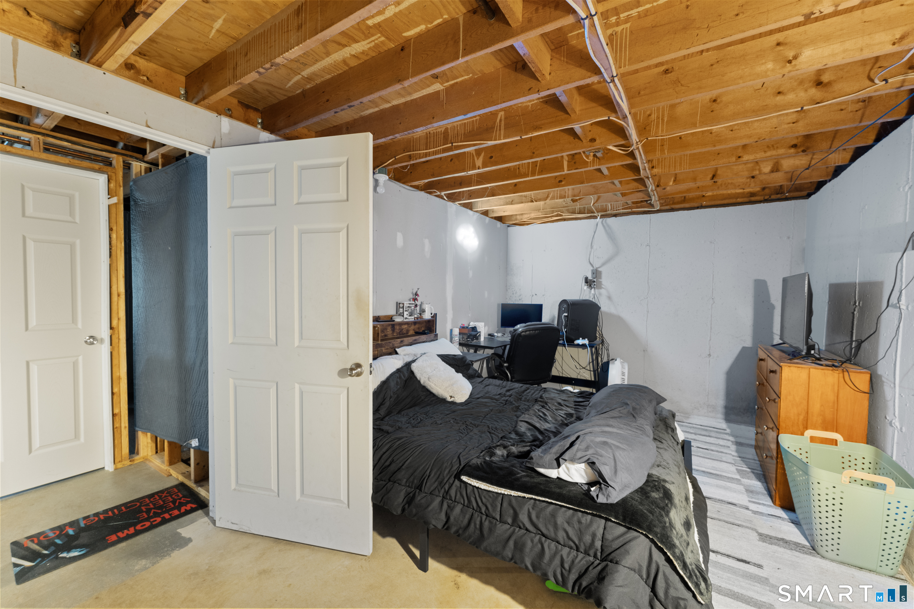 164 Tripp Hollow Road Brooklyn CT 06234