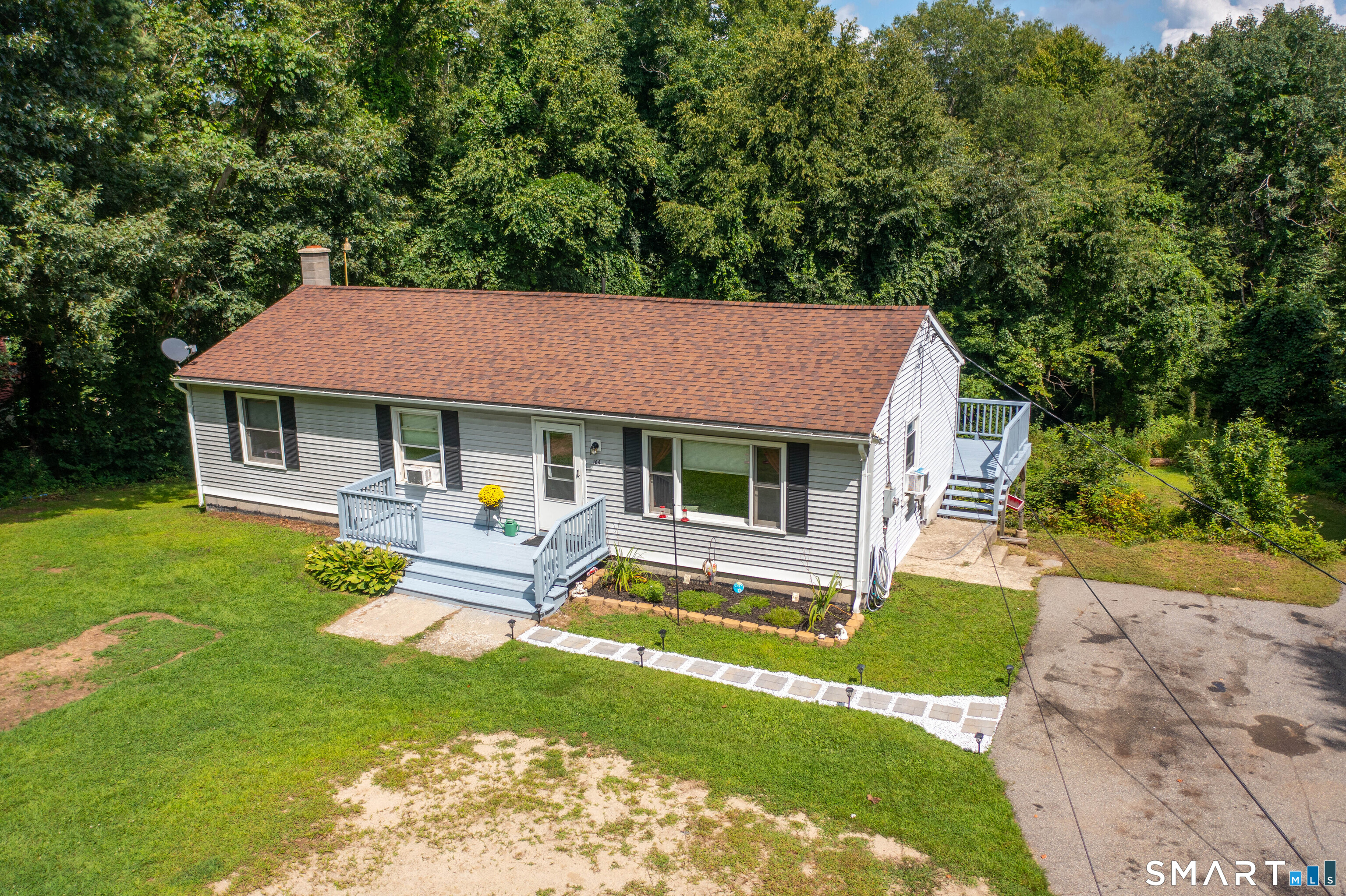 164 Tripp Hollow Road Brooklyn CT 06234