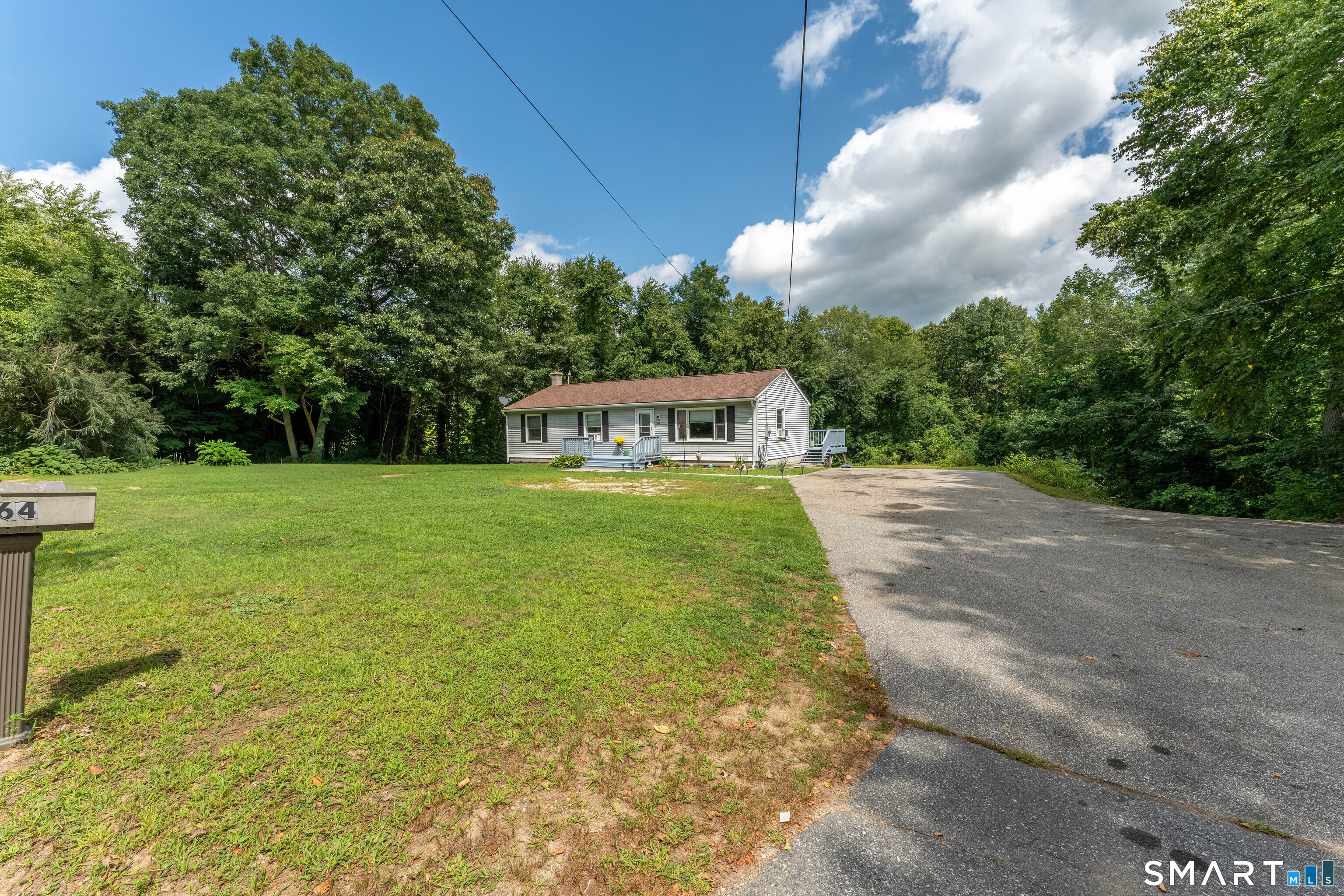 164 Tripp Hollow Road Brooklyn CT 06234