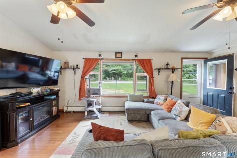 164 Tripp Hollow Road Brooklyn CT 06234