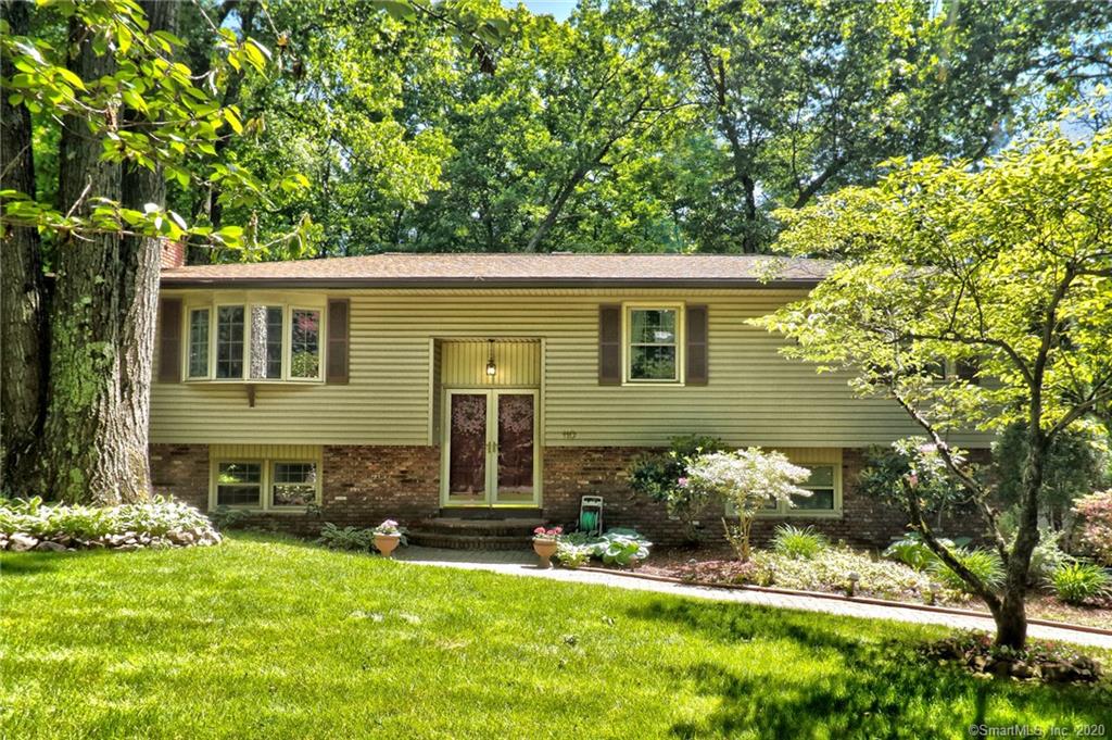 110 Ash Drive Hamden CT 06518