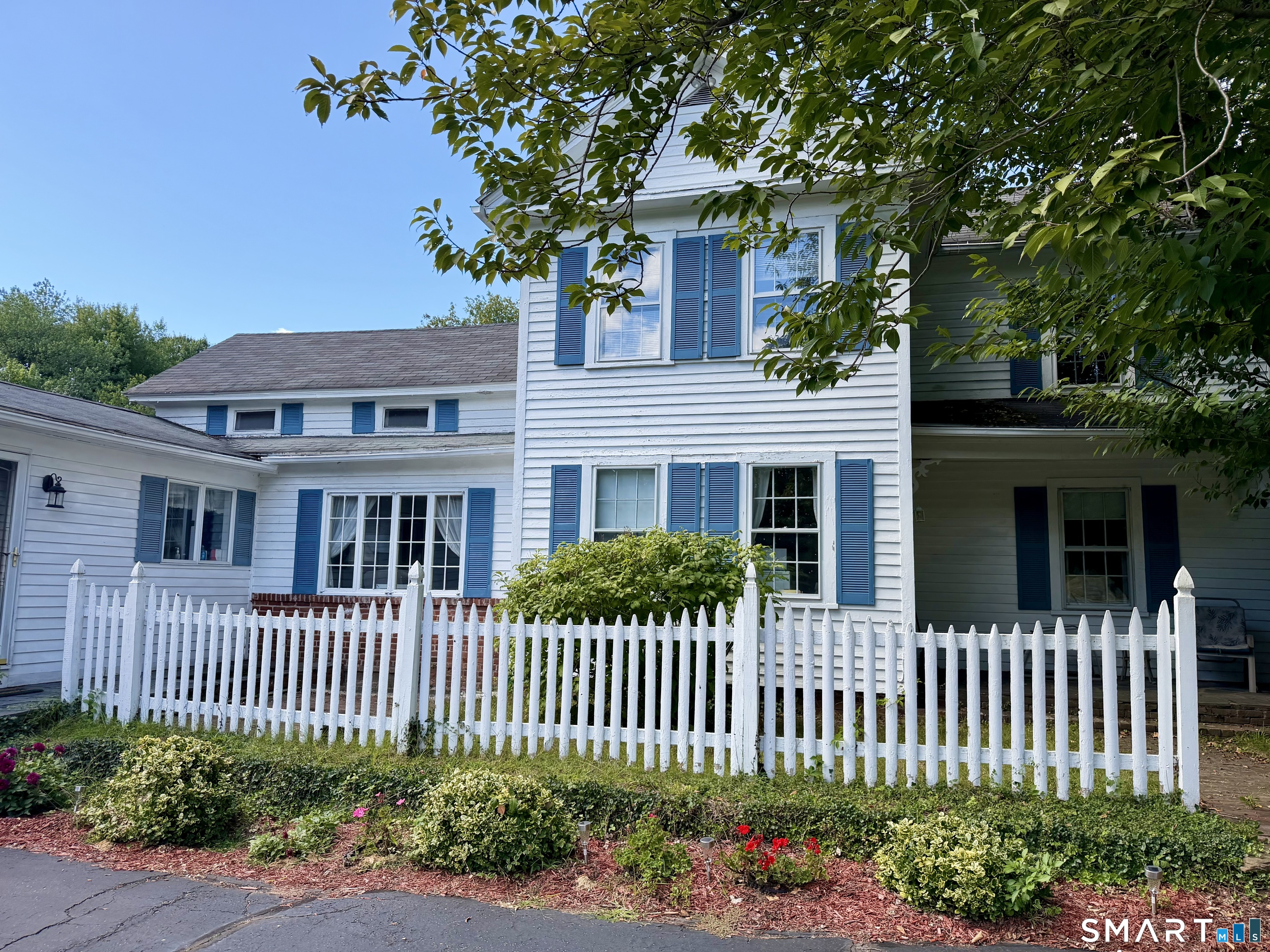 1823 Mountain Road Suffield CT 06093