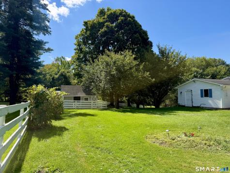 1823 Mountain Road Suffield CT 06093