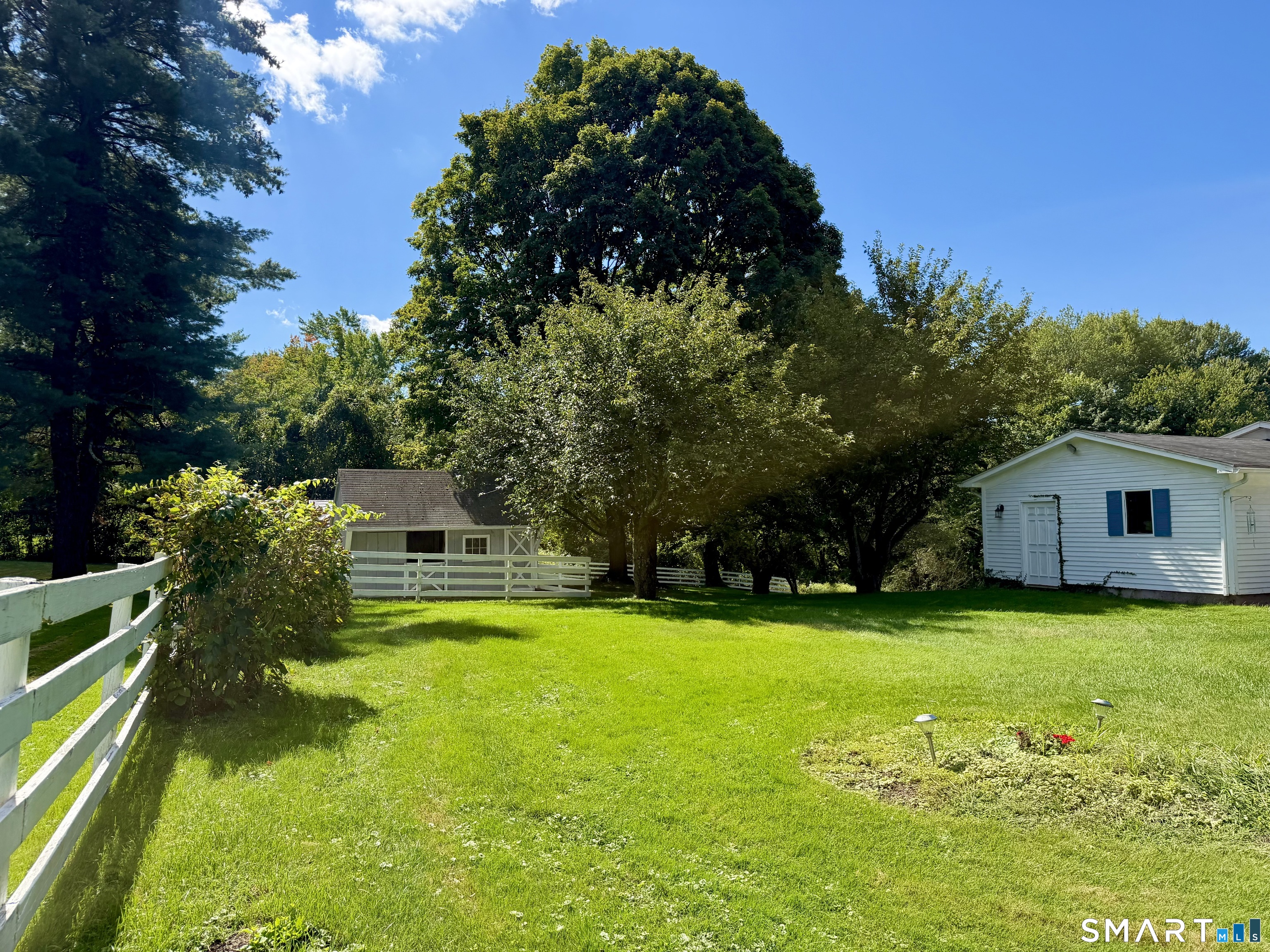 1823 Mountain Road Suffield CT 06093