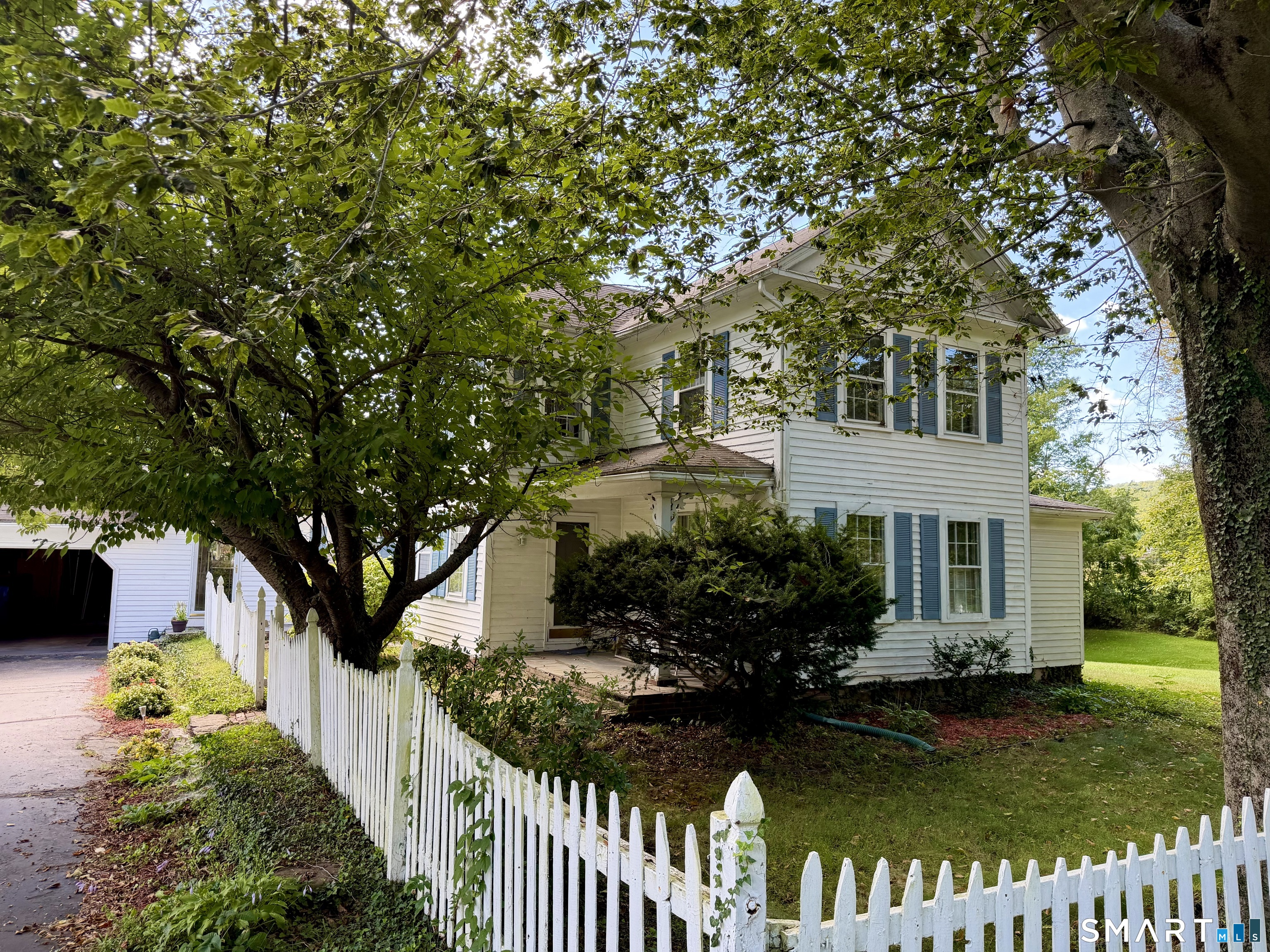 1823 Mountain Road Suffield CT 06093