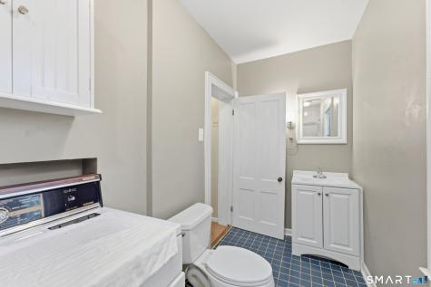 1823 Mountain Road Suffield CT 06093
