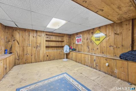 1823 Mountain Road Suffield CT 06093