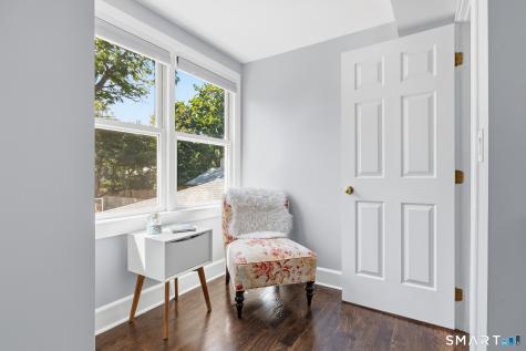 6 Hillsdale Avenue Ridgefield CT 06877