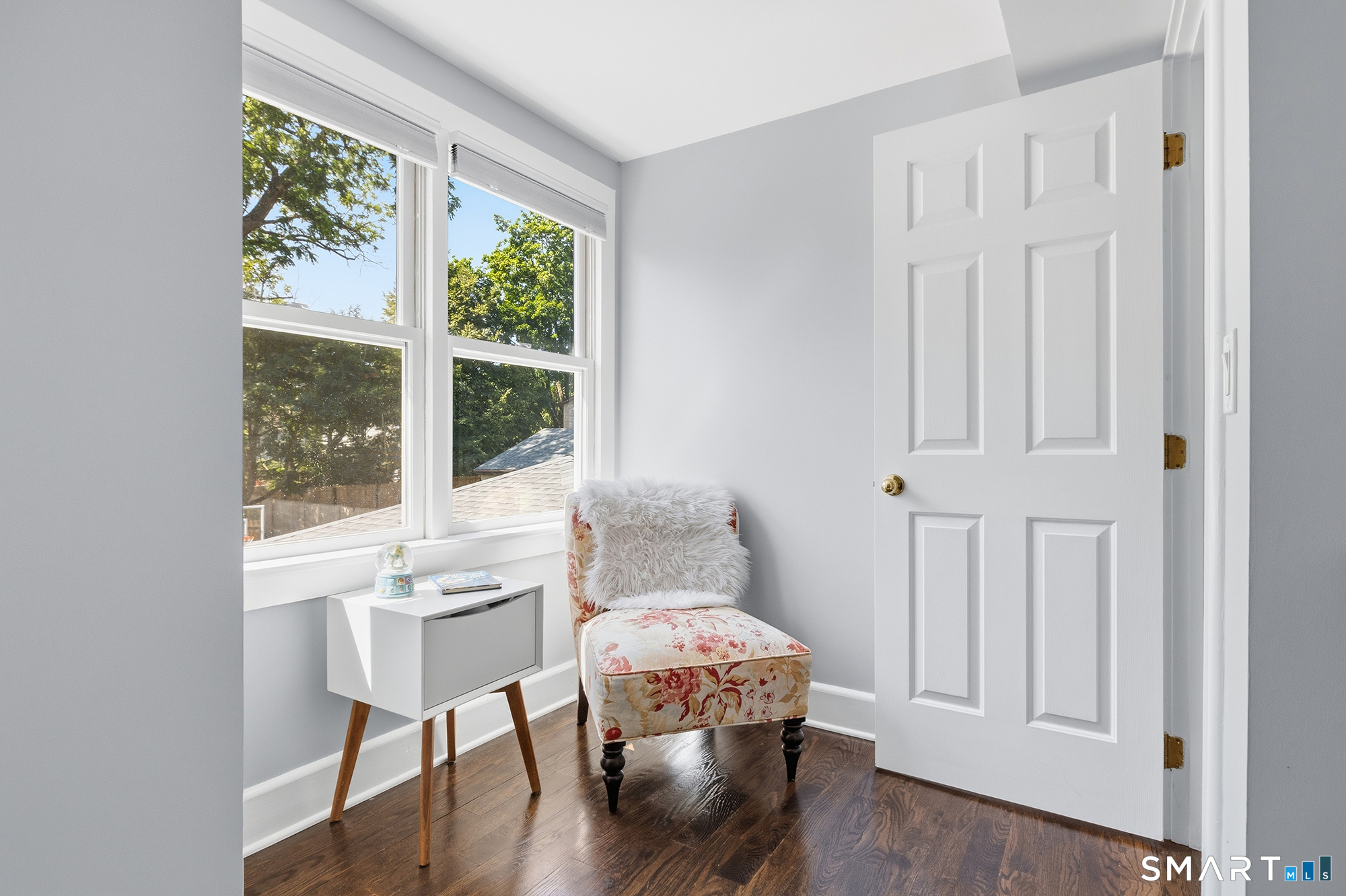 6 Hillsdale Avenue Ridgefield CT 06877