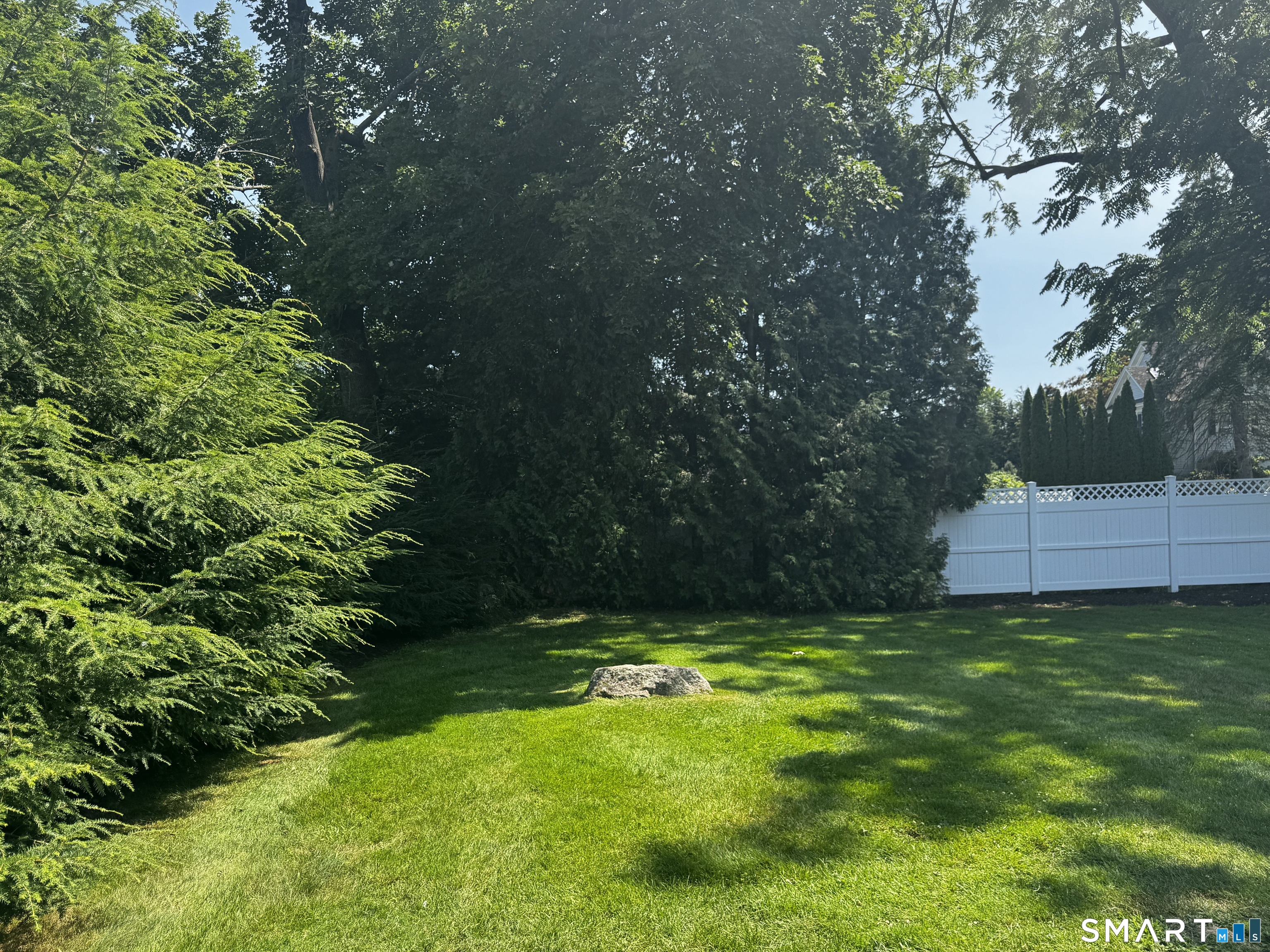 6 Hillsdale Avenue Ridgefield CT 06877