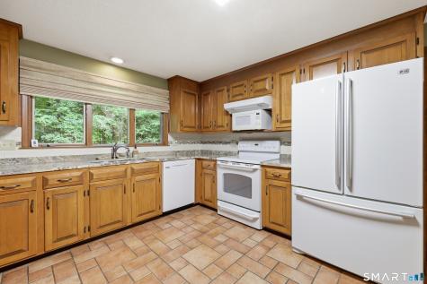 5 Birch Road Bloomfield CT 06002
