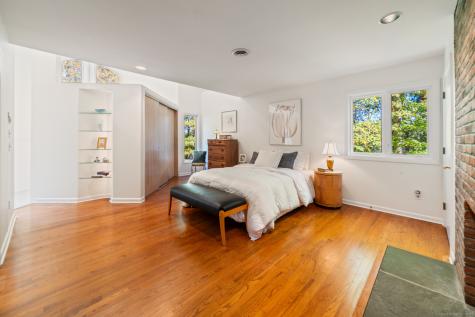 34 Echo Valley Road Newtown CT 06470