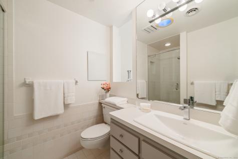 34 Echo Valley Road Newtown CT 06470