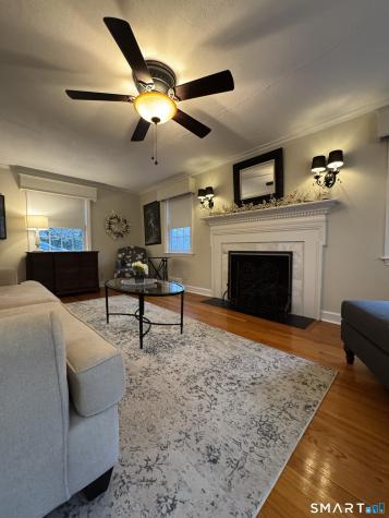 34 Cobbs Road West Hartford CT 06107
