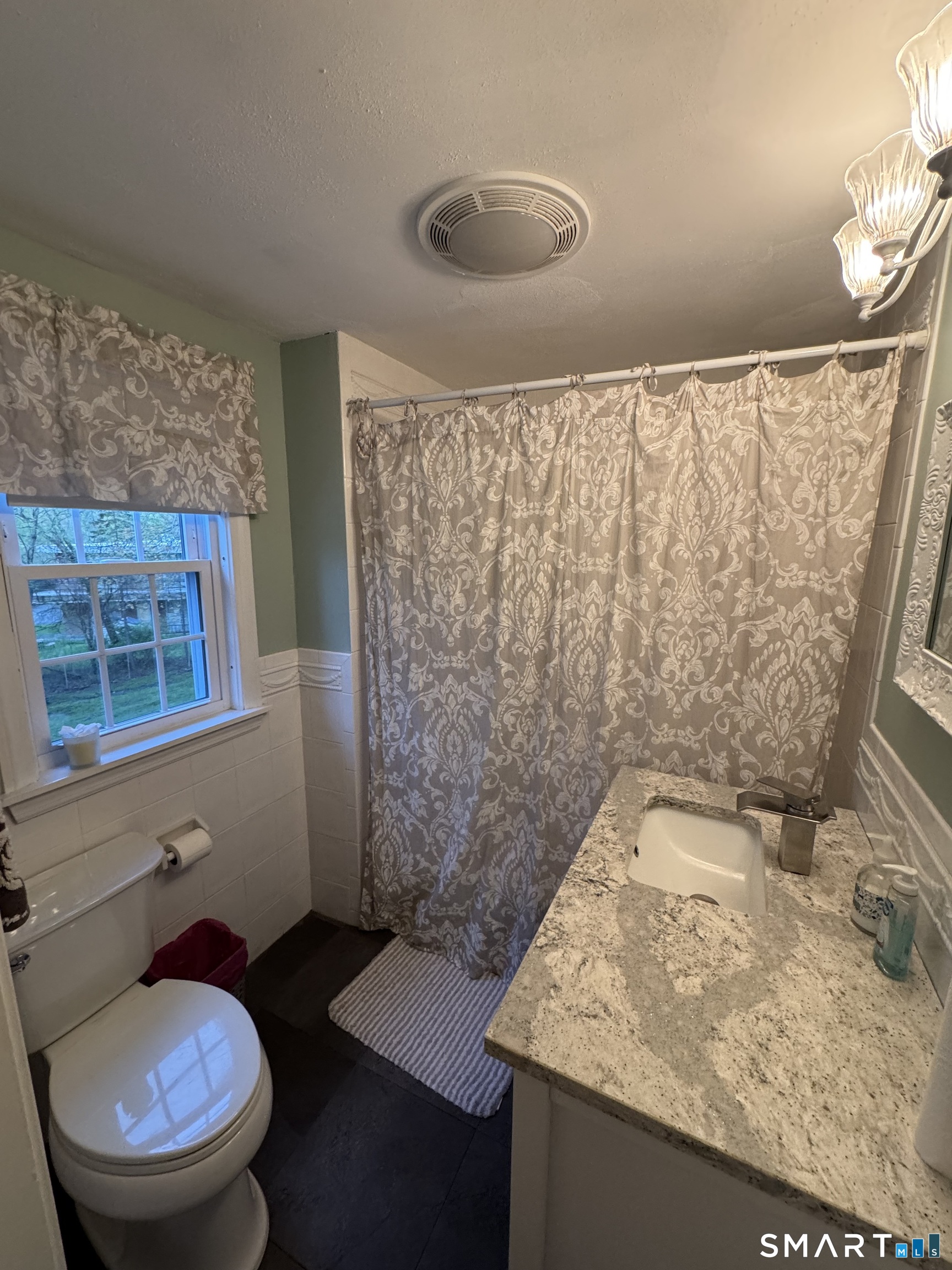 34 Cobbs Road West Hartford CT 06107
