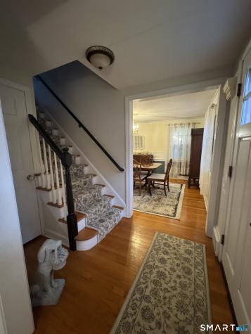34 Cobbs Road West Hartford CT 06107