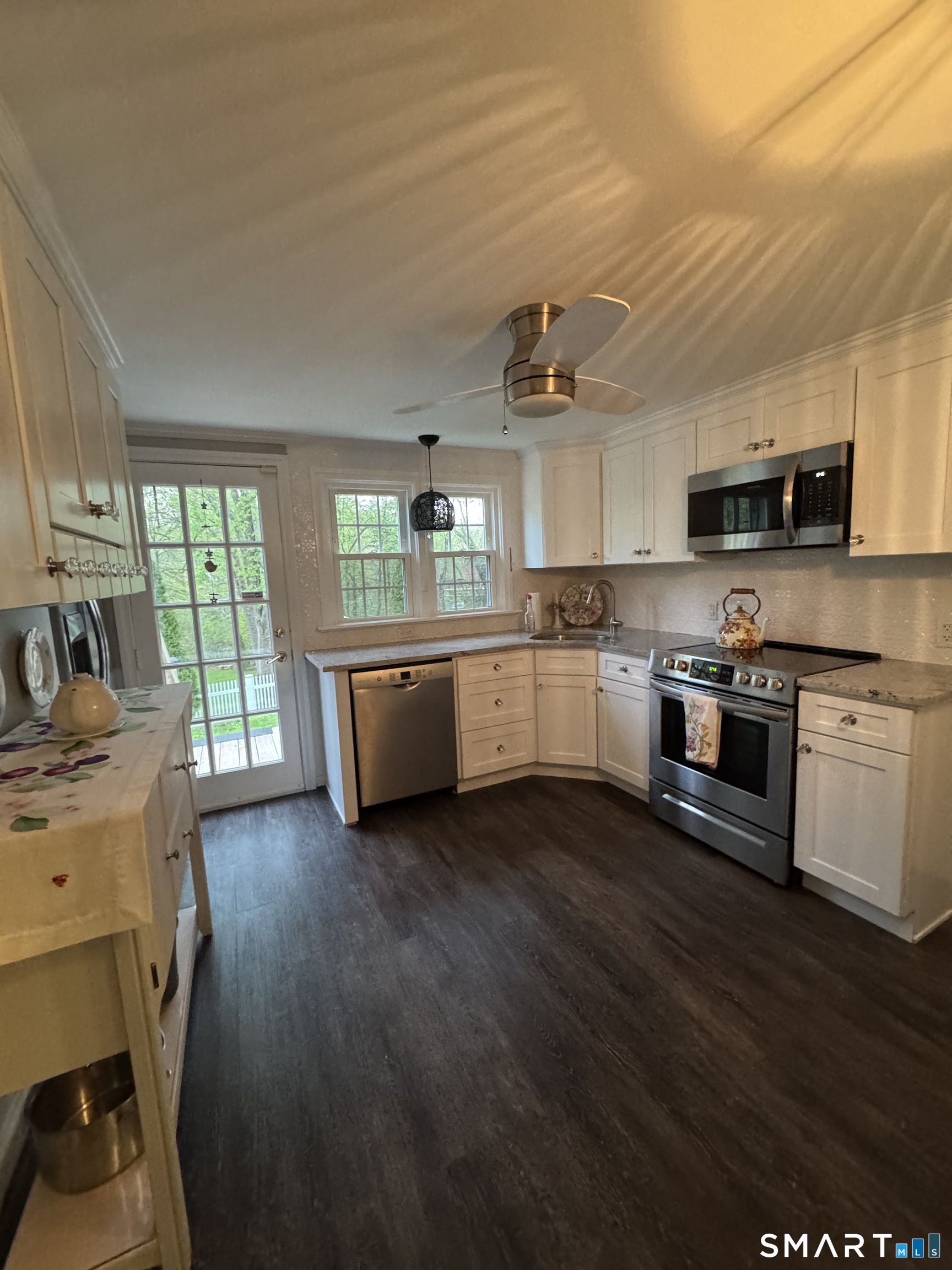 34 Cobbs Road West Hartford CT 06107