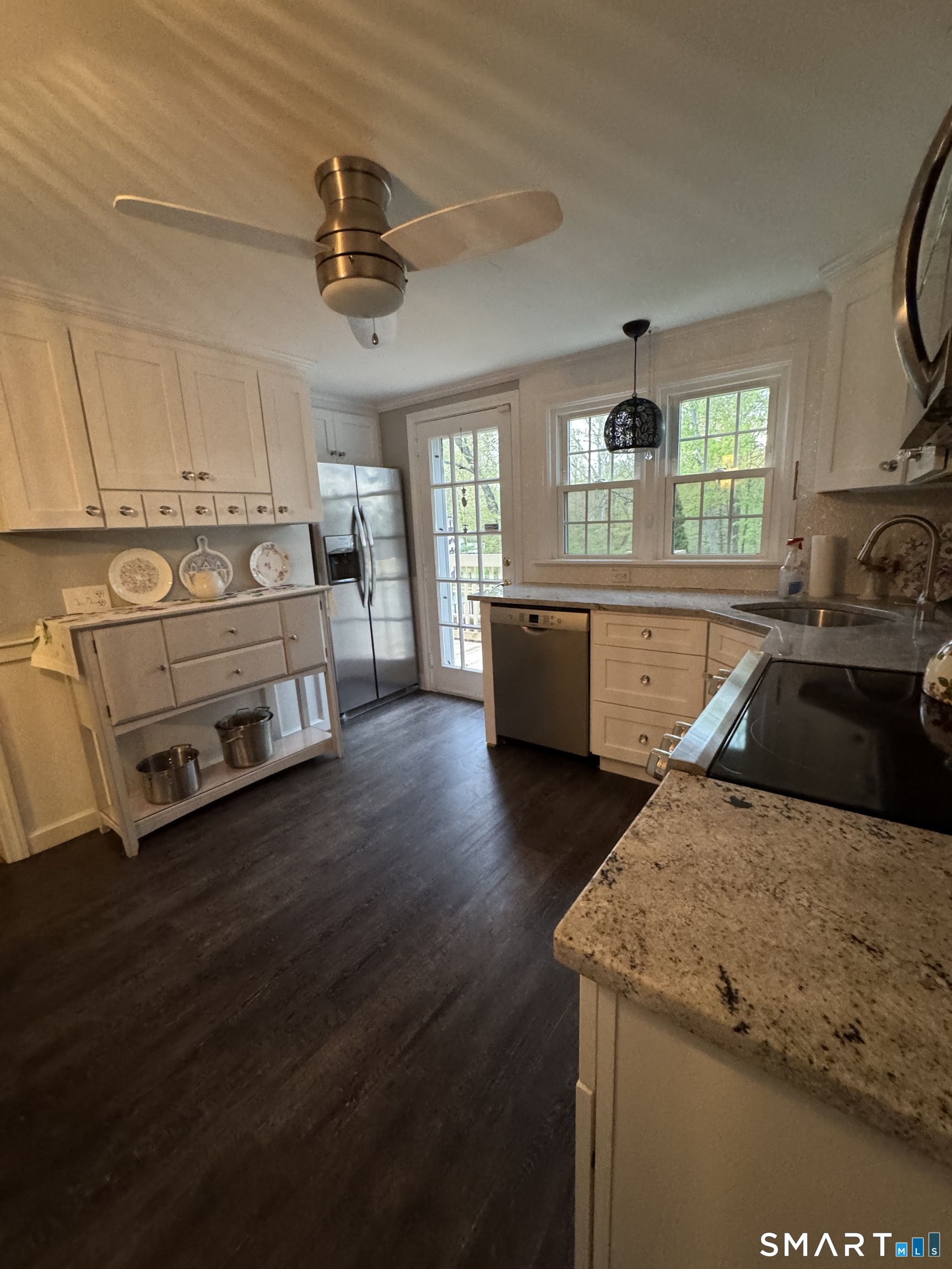 34 Cobbs Road West Hartford CT 06107