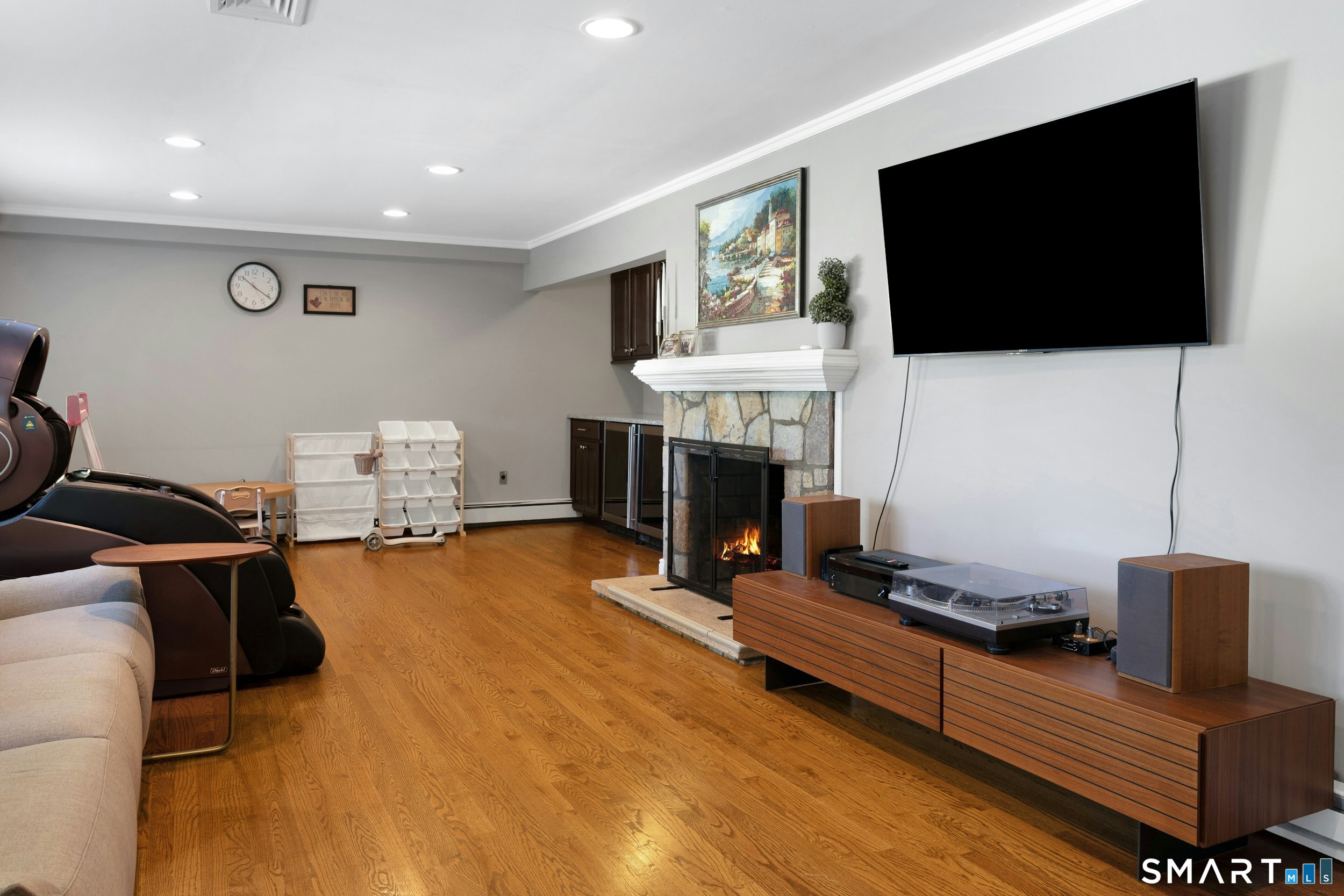 137 Wood Ridge Drive Stamford CT 06905