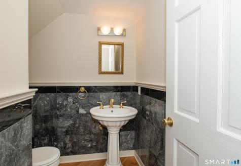 96 Norrans Ridge Drive Ridgefield CT 06877