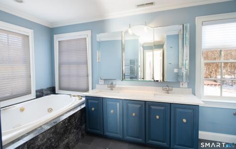 96 Norrans Ridge Drive Ridgefield CT 06877