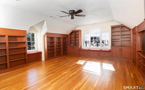 96 Norrans Ridge Drive Ridgefield CT 06877