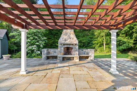 96 Norrans Ridge Drive Ridgefield CT 06877