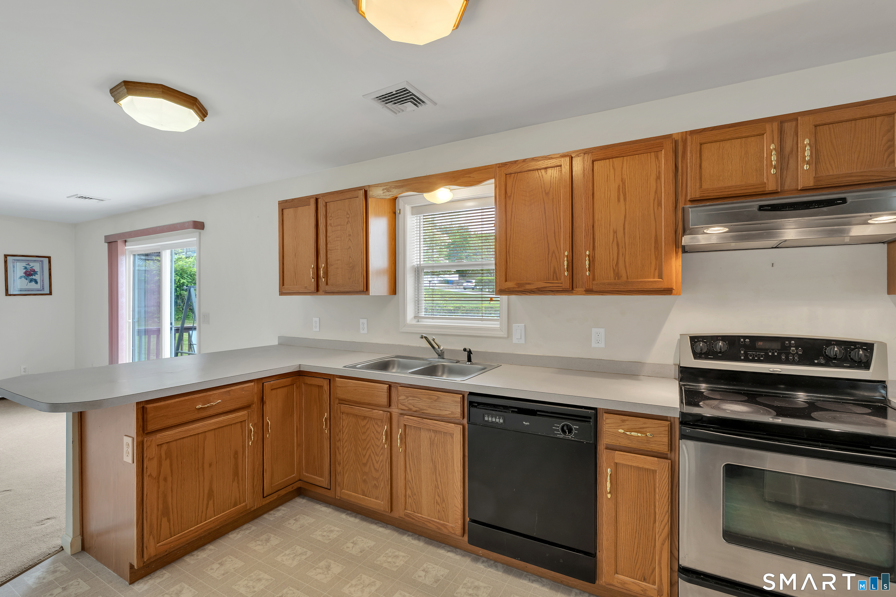 37 Third Avenue Waterford CT 06385