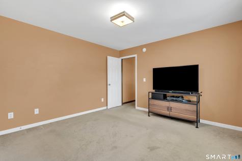 37 Third Avenue Waterford CT 06385