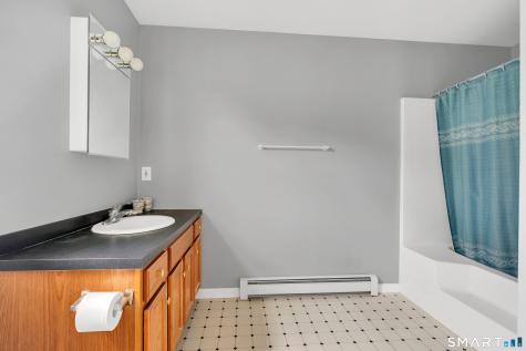 37 Third Avenue Waterford CT 06385