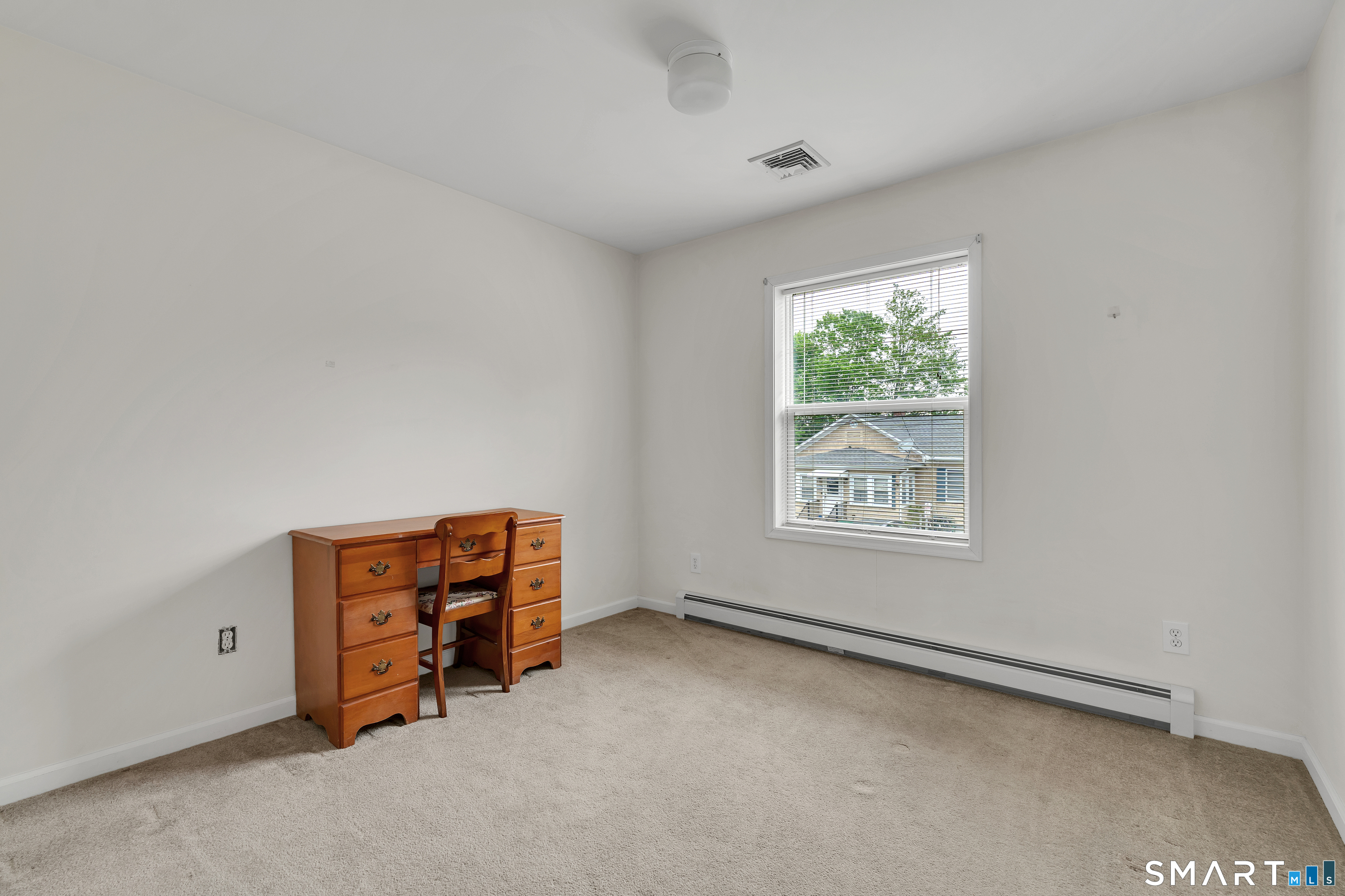 37 Third Avenue Waterford CT 06385