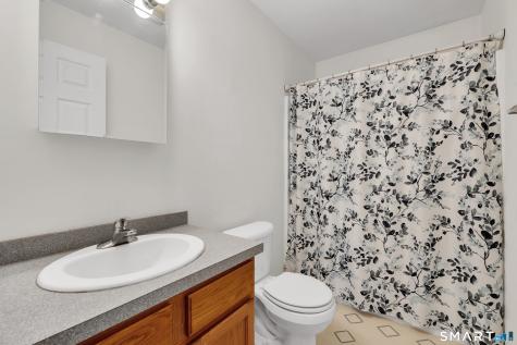 37 Third Avenue Waterford CT 06385