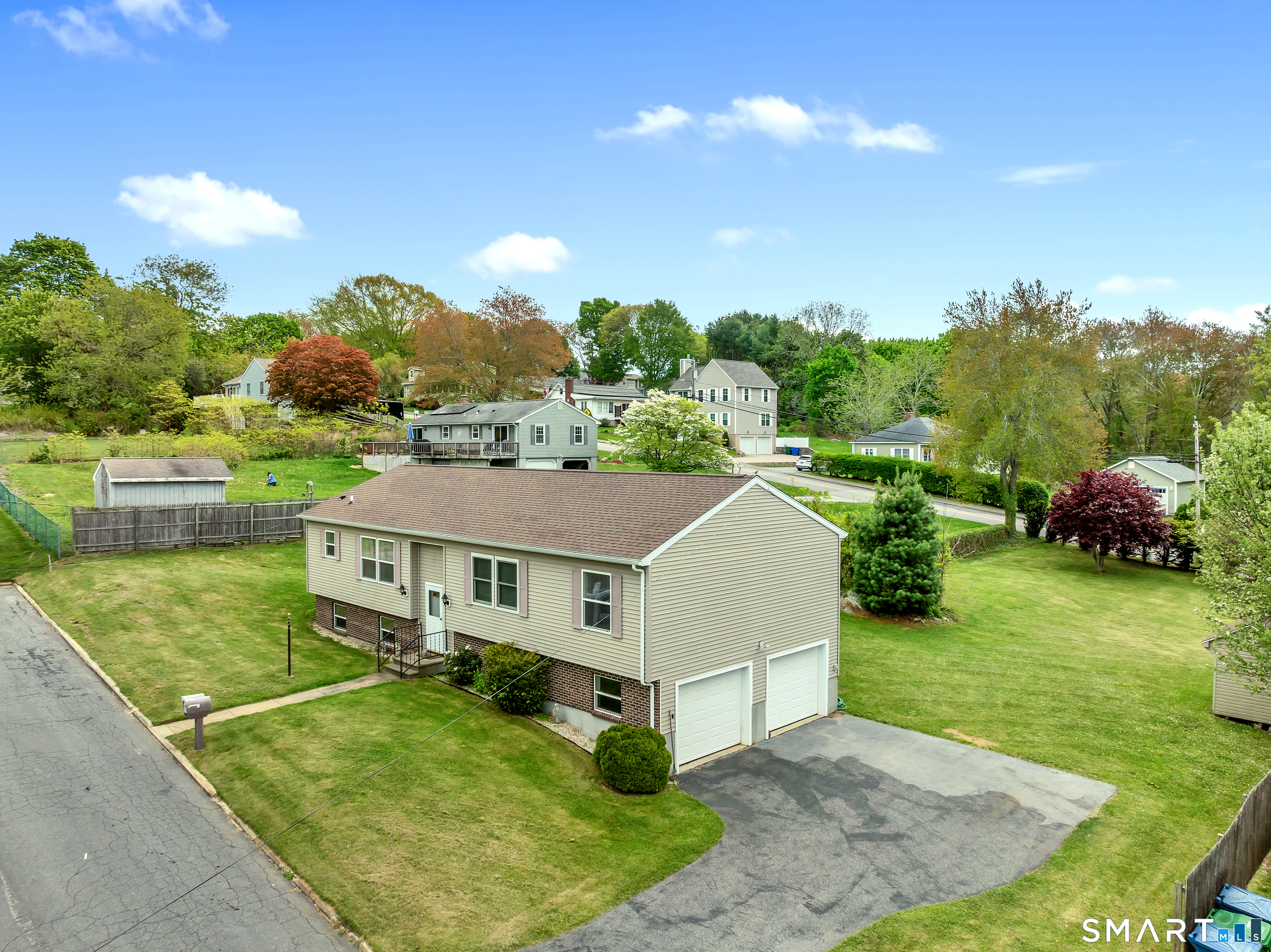 37 Third Avenue Waterford CT 06385