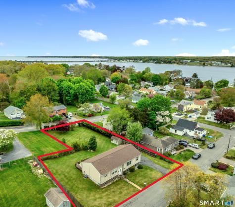 37 Third Avenue Waterford CT 06385