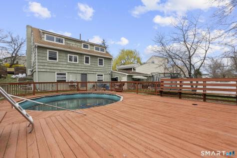 104 Oakdale Street Bridgeport CT 06606