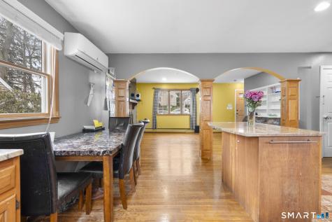 104 Oakdale Street Bridgeport CT 06606