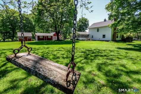 199 Berkshire Road Newtown CT 06482