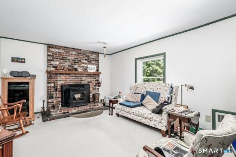 199 Berkshire Road Newtown CT 06482