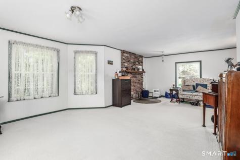 199 Berkshire Road Newtown CT 06482