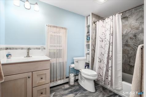 199 Berkshire Road Newtown CT 06482