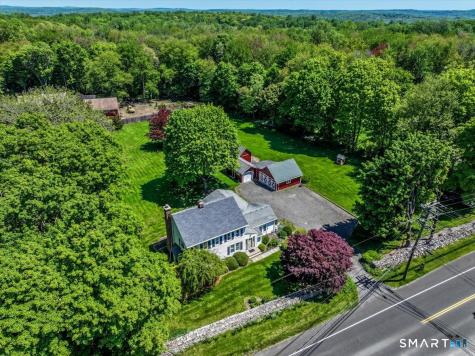 199 Berkshire Road Newtown CT 06482