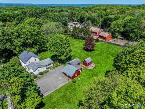 199 Berkshire Road Newtown CT 06482