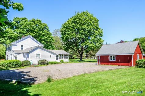 199 Berkshire Road Newtown CT 06482