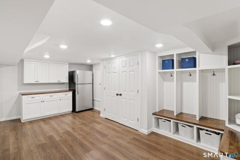 103 West Avenue Darien CT 06820