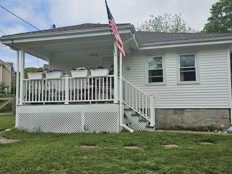 16 Walnut (Pawcatuck) Street Stonington CT 06379