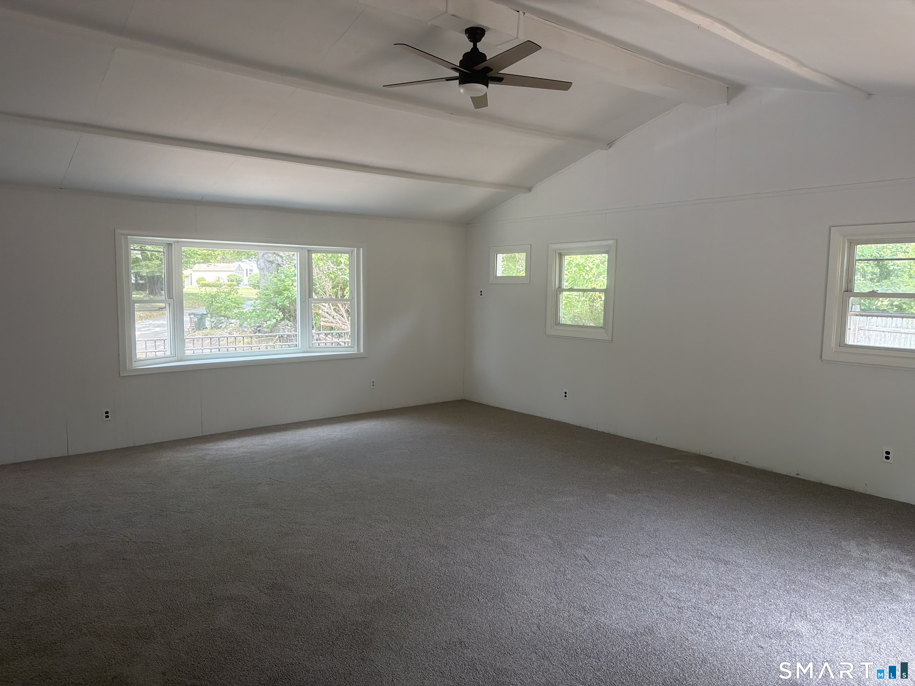 17 Sheas Lane Norwich CT 06380