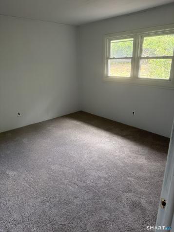 17 Sheas Lane Norwich CT 06380