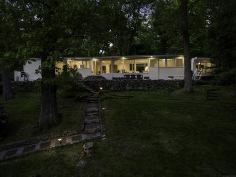 17 Richmond Hill Road Weston CT 06883